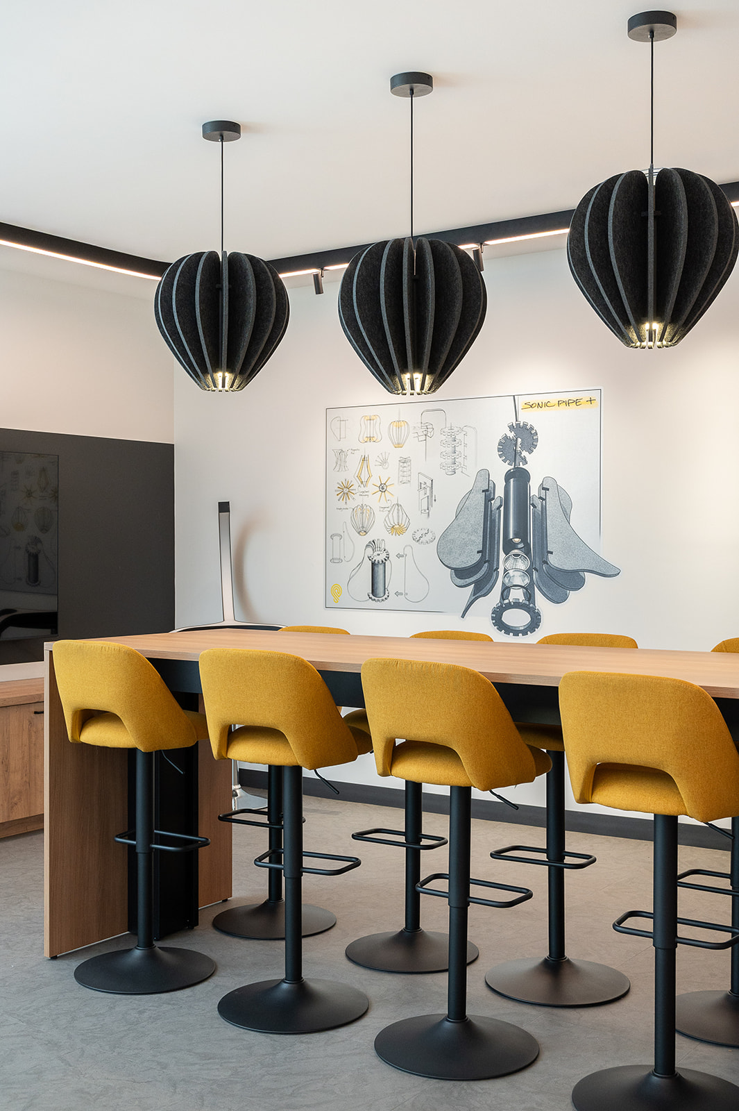 Edison Lighting Group Office Interior Design